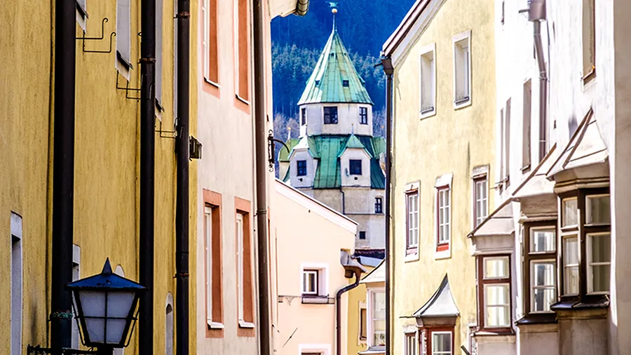 Hall in Tirol: historische Gassen und mittelalterlicher Charme